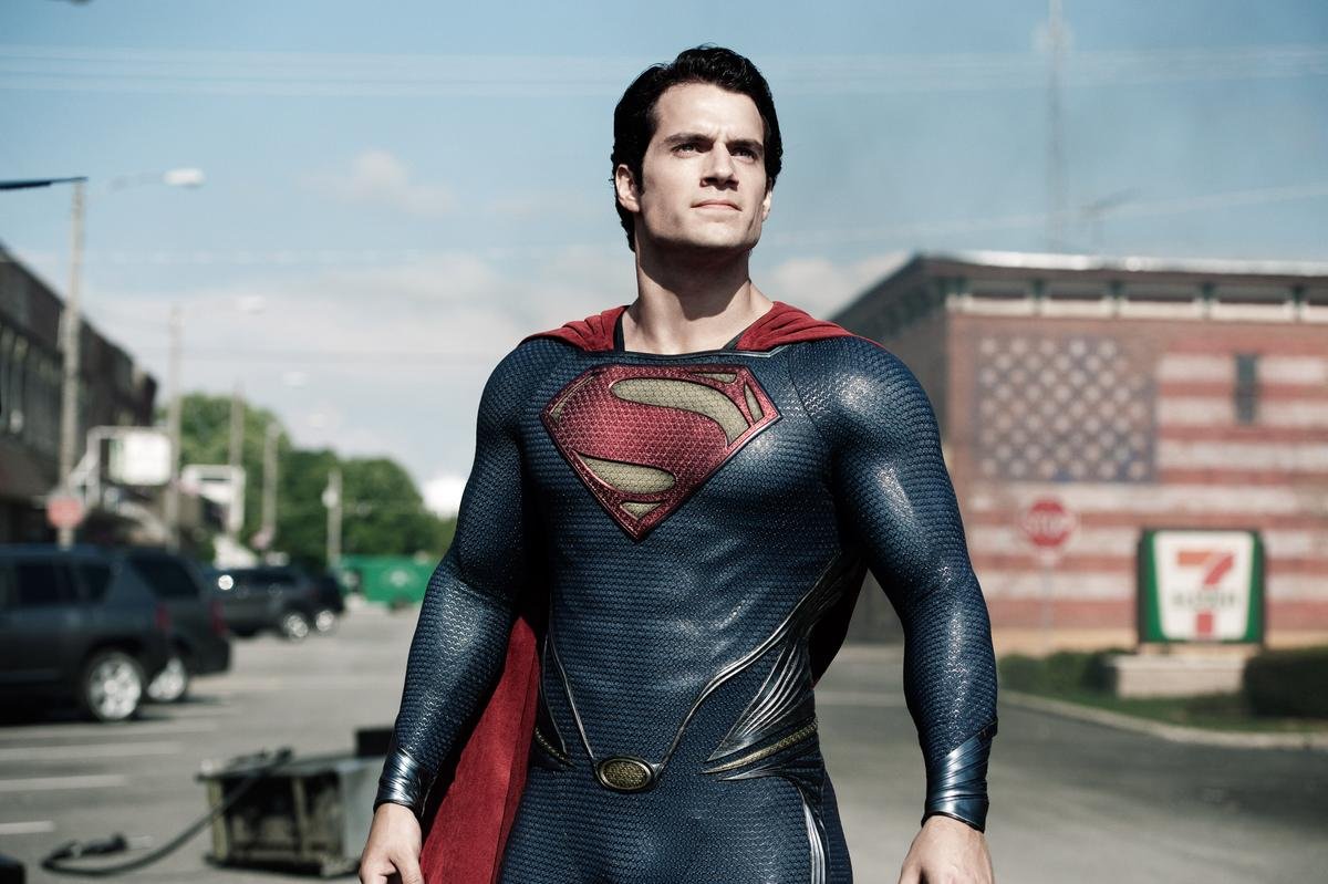 Nhìn lại nhan sắc đỉnh cao của Henry Cavill thời còn đóng Superman Ảnh 1