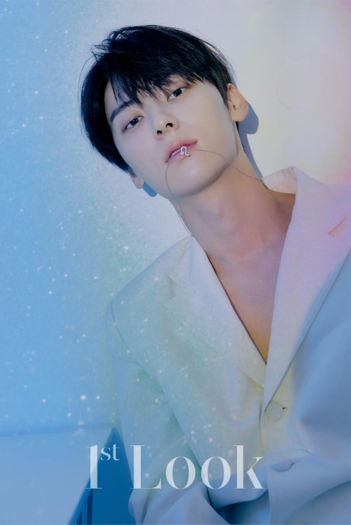 Minhyun (Nu'est) xuất hiện trên bìa 1st Look tháng 9, chia sẻ áp lực khi đóng phim đầu tay Ảnh 4