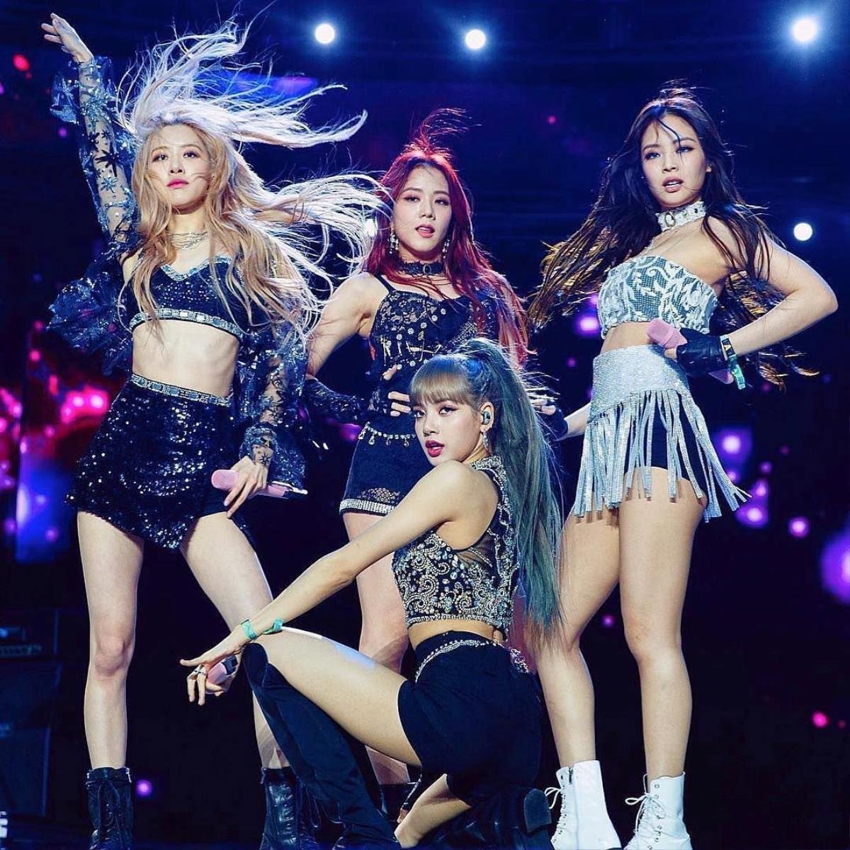 Đặt lên bàn cân những lần kết hợp với sao quốc tế để nhìn... BTS và BLACKPINK đưa Kpop ra thế giới theo cách rạng rỡ nhất! Ảnh 4