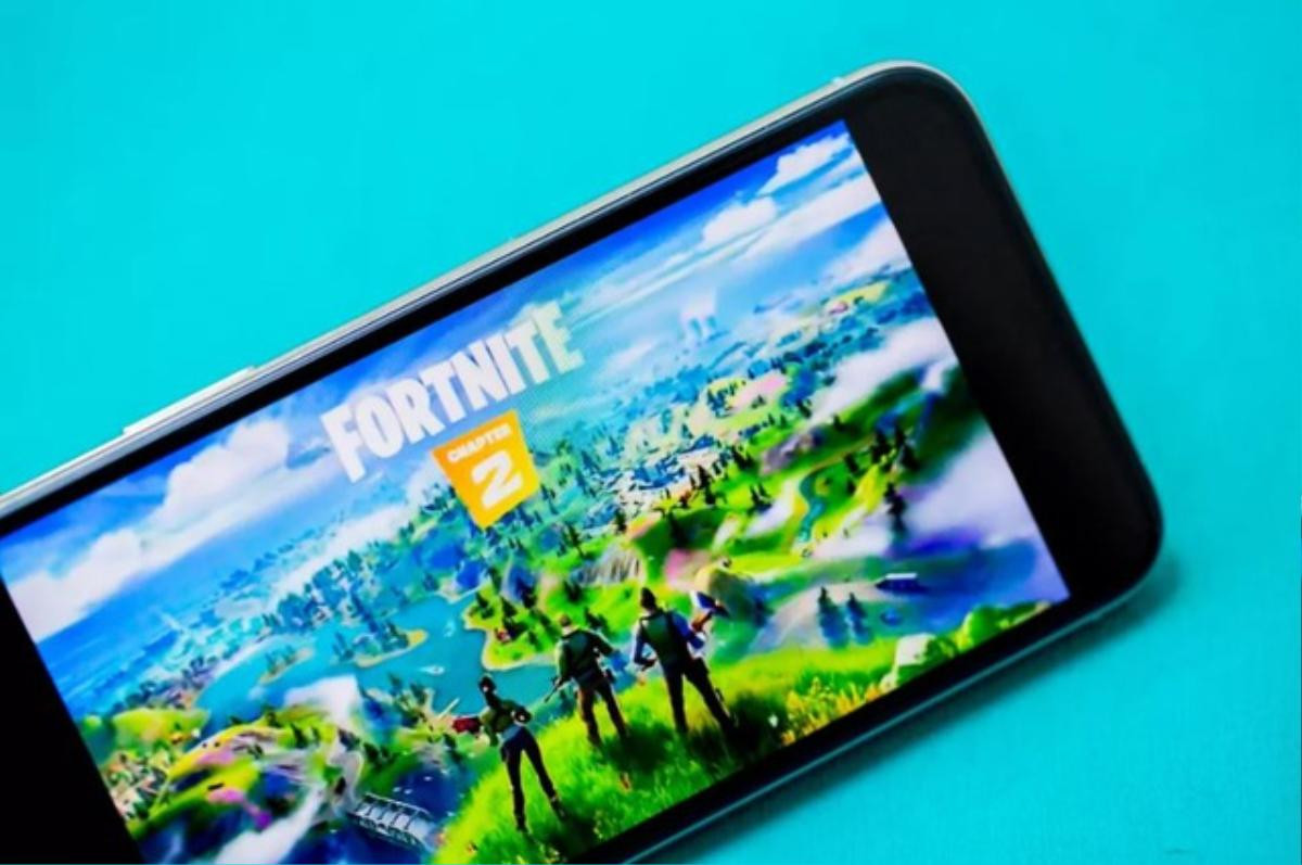 Bị 'cấm cửa' trên App Store, Fortnite tổ chức sự kiện 'đá đểu' Apple Ảnh 4