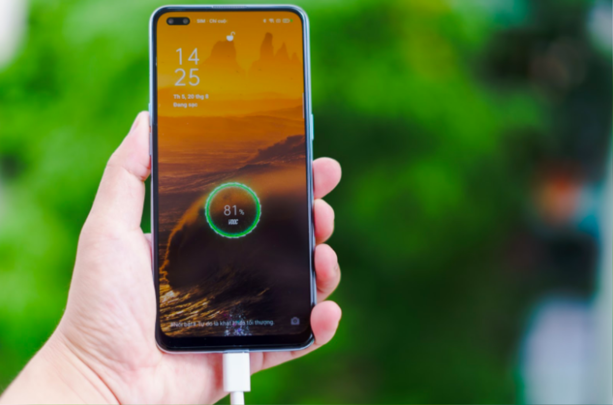 Đặt lên bàn cân 3 chiếc smartphone tầm trung đáng chú ý của Samsung, OPPO và vivo tại VN Ảnh 12