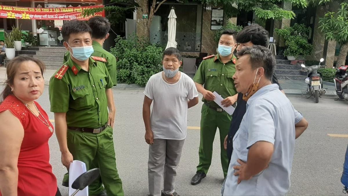 Công an Bắc Ninh trích xuất tất cả biển số xe qua công viên, 'lục tung' ngõ ngách tìm kiếm bé trai 2,5 tuổi mất tích Ảnh 3