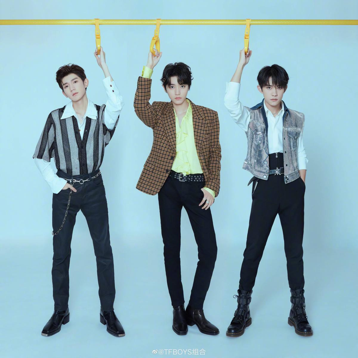 Kỷ niệm 7 năm debut: TFBOYS đứng trên hot search, 'nín thở' với bộ ảnh đẹp xuất chúng trước giờ G Ảnh 8