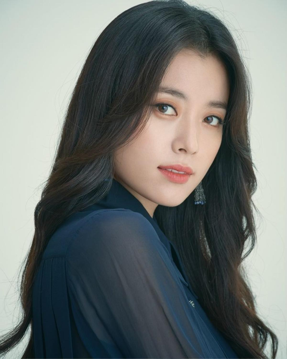 Han Hyo Joo được mời vào vai nữ chính trong phim mới của đạo diễn 'Misty' và 'Thế giới hôn nhân' Ảnh 6