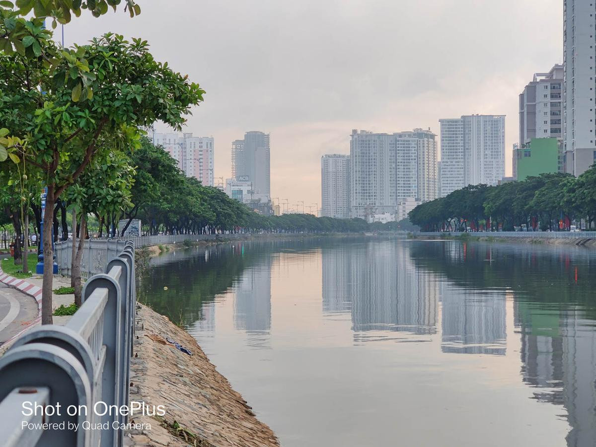 Một ngày dùng thử camera trên OnePlus 8 Pro 5G: Xử lý tốt nhiều hình huống khó, có chế độ chỉnh tay cho những ai thích 'vọc vạch' Ảnh 6