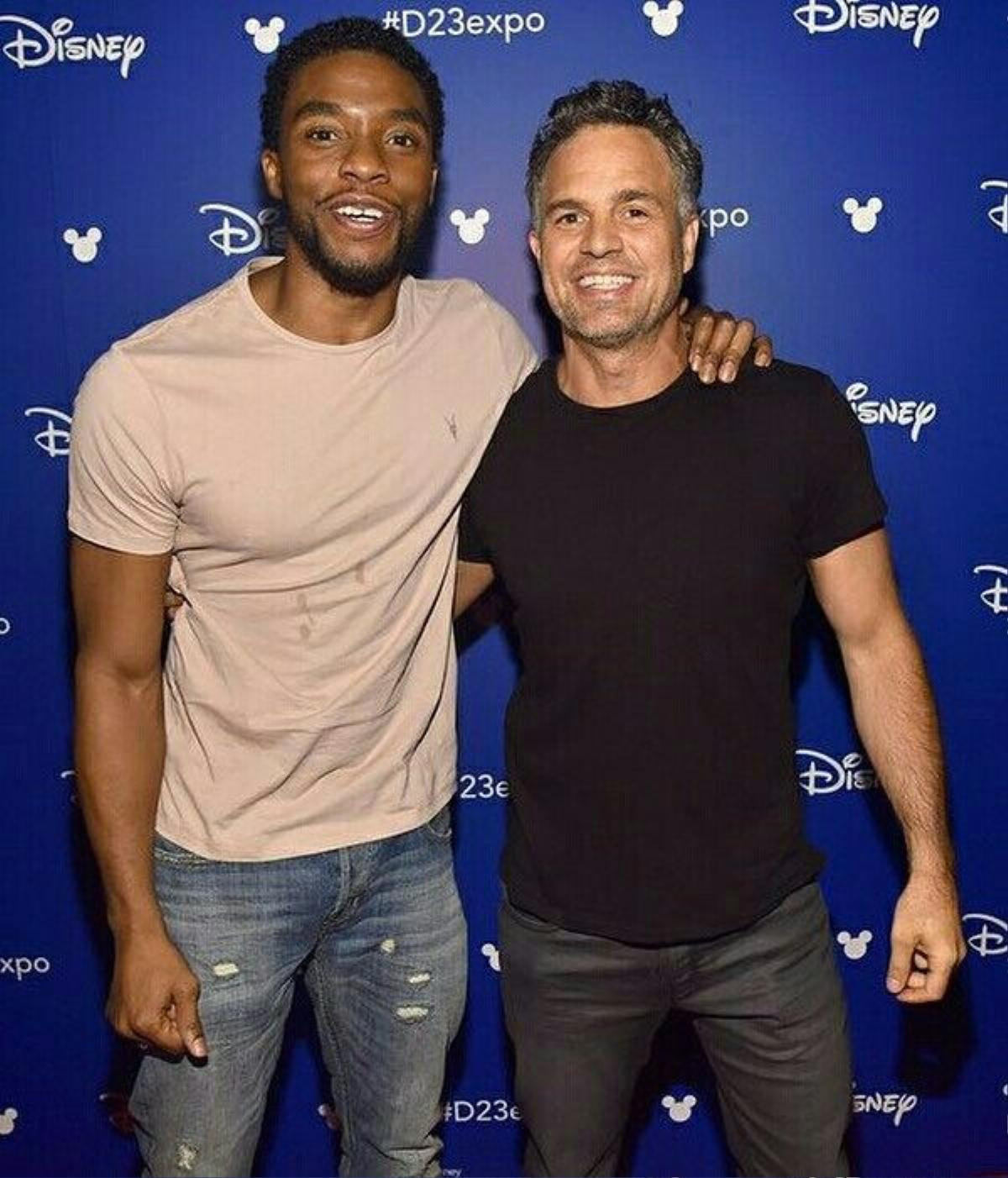 Mark Ruffalo, Chris Evans cùng dàn sao Marvel đau xót trước sự ra đi của Chadwick Boseman Ảnh 4