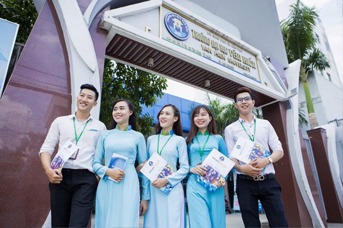 Một Đại học ở TP.HCM giảm 40% học phí, miễn phí tiền ăn, nhà trọ cho tân sinh viên Ảnh 1