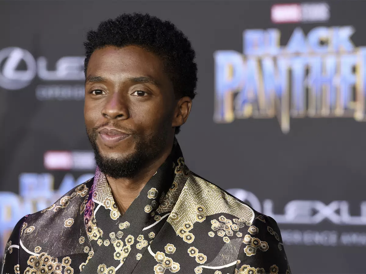 Điểm danh loạt công nghệ viễn tưởng trong Black Panther từng 'kề vai sát cánh' bên Chadwick Boseman Ảnh 1