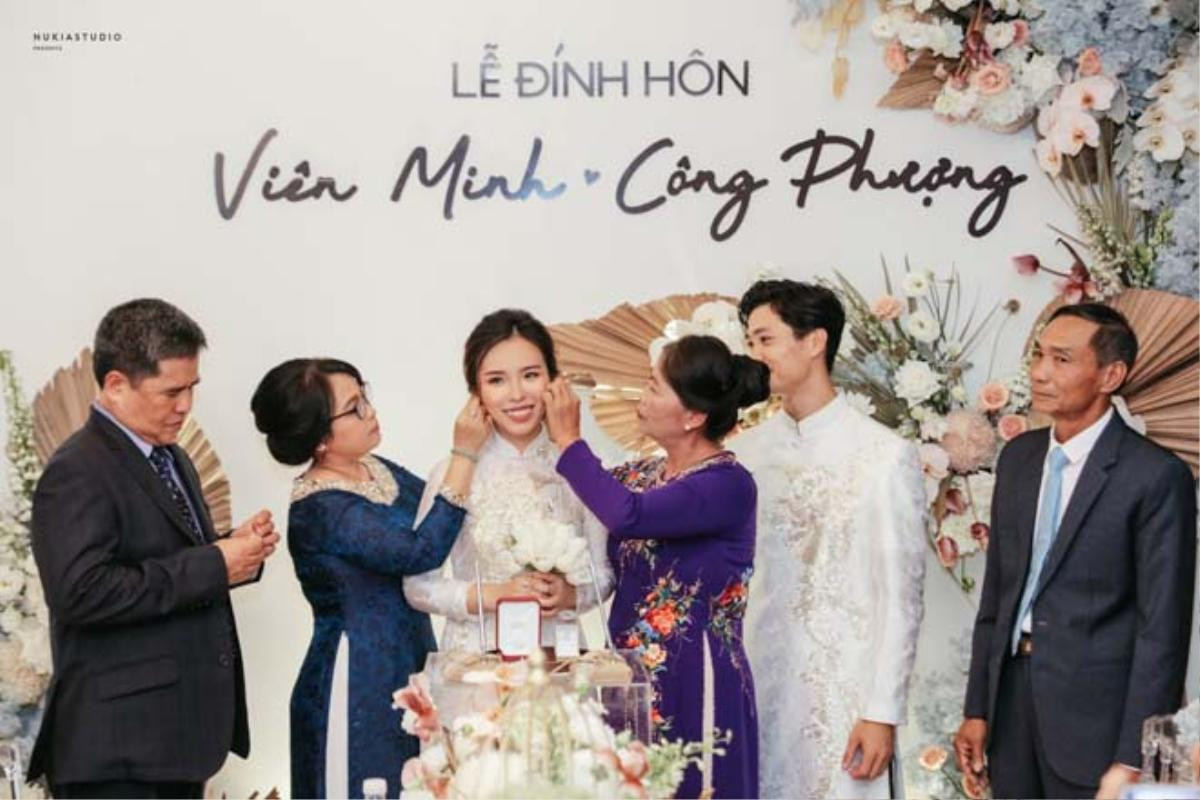 Công Phượng và Viên Minh hiếm hoi đứng chung một khung hình, nhưng cộng đồng mạng lại chú ý vào điều này Ảnh 3