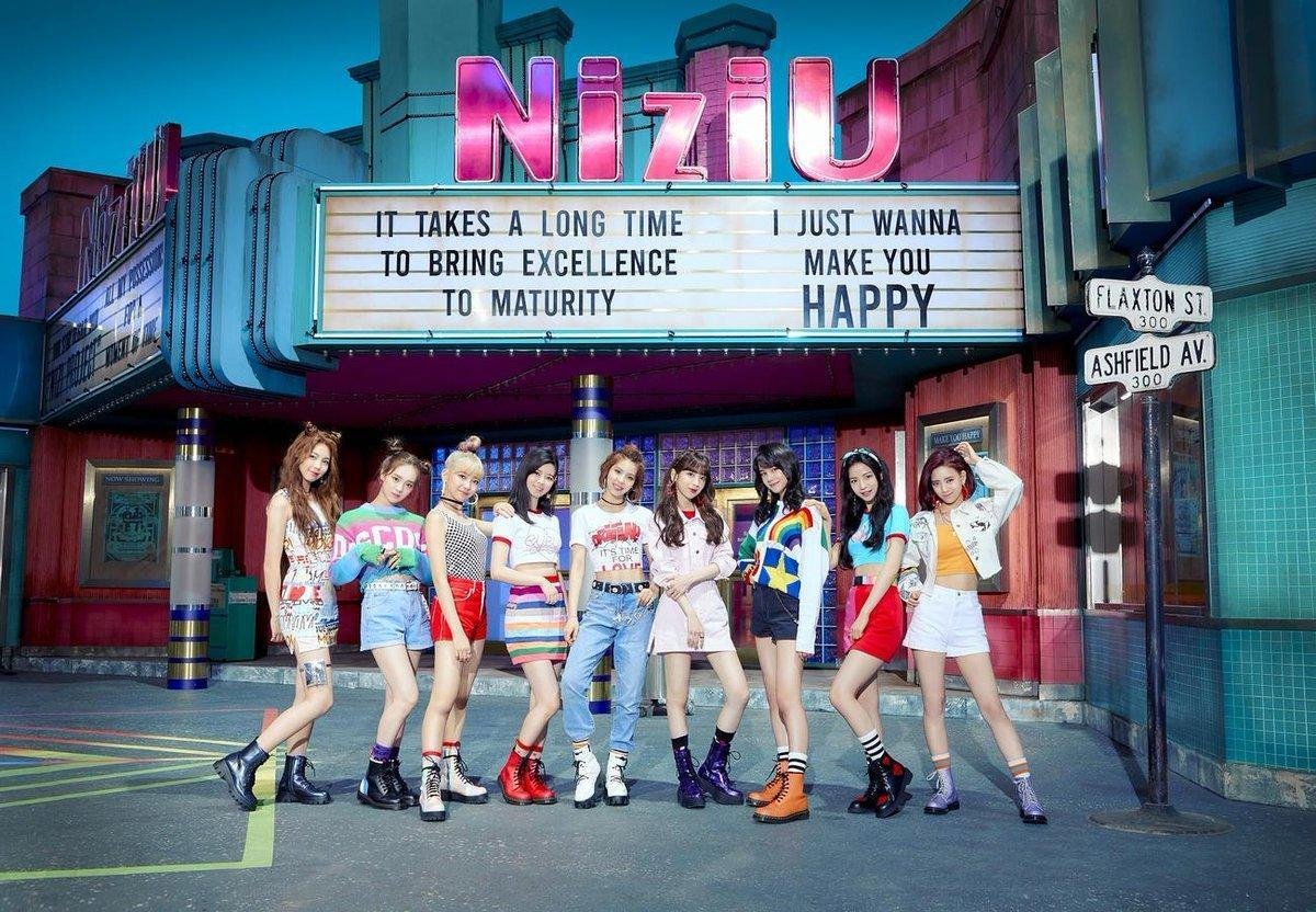 Girlgroup Nhật Bản nhà JYP - NiziU hot cỡ nào để MV đầu tay chạm 100 triệu view chỉ sau 2 tháng? Ảnh 1