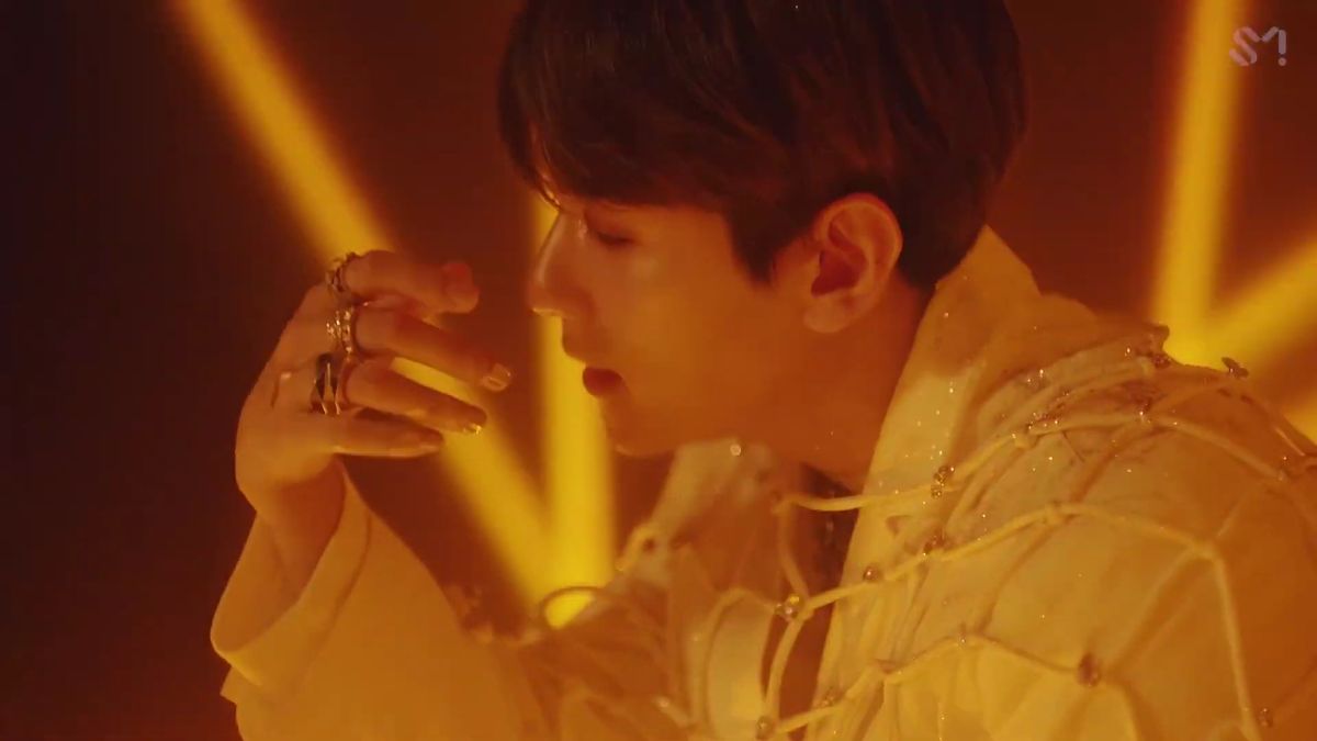 SuperM chính thức 'thả xích' Tiger Inside: Nổi da gà với nốt cao của Baekhyun, tổng thể MV trông cứ na ná Wofl (EXO) Ảnh 6