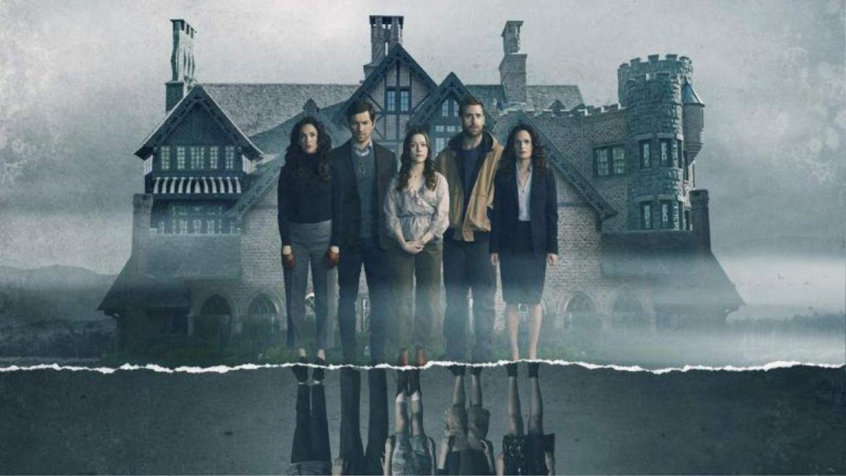 'The Haunting of Bly Manor' bất ngờ tung trailer: Sởn da gà hơn cả phần 1 Ảnh 1