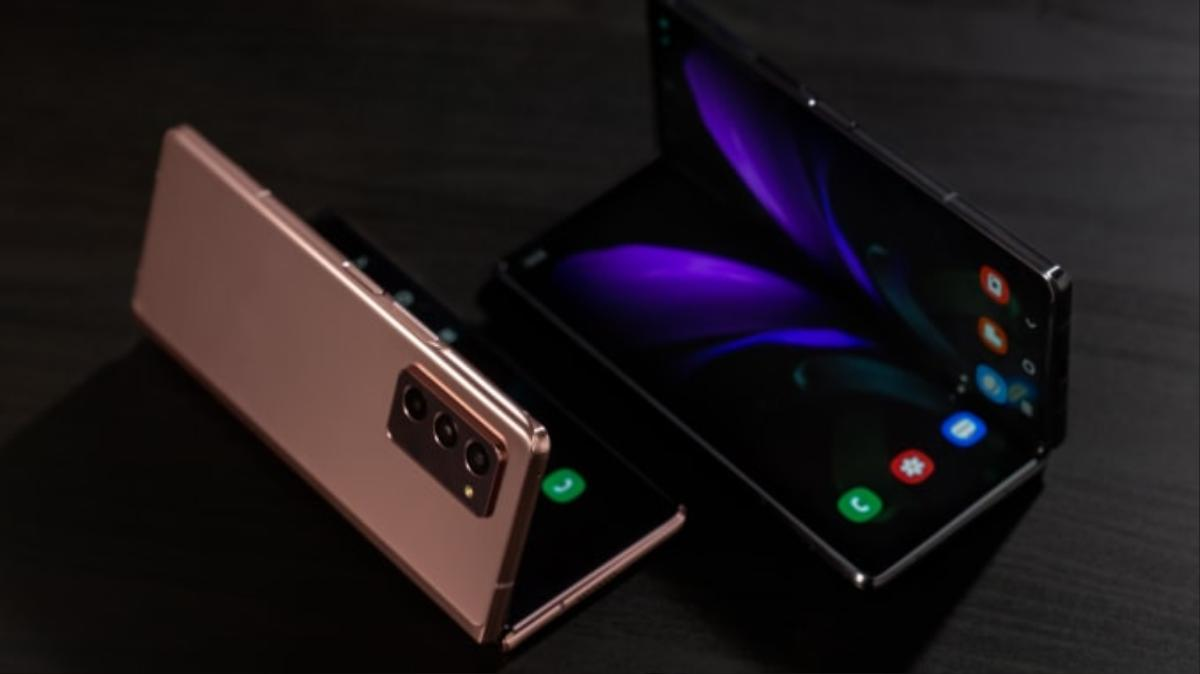 Samsung xác nhận bán Galaxy Z Fold 2 ngày 18/9, giá đắt gấp đôi iPhone Ảnh 2