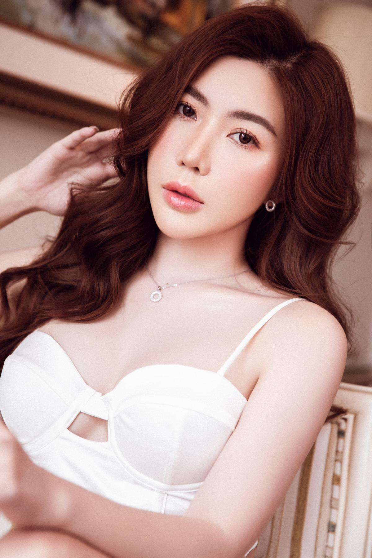 Hotgirl Trương Lệ Vân 'Anh không đòi quà' ám ảnh với câu hỏi của con gái 'Sao bà nội nói mẹ lột đồ ngoài đường?' Ảnh 9