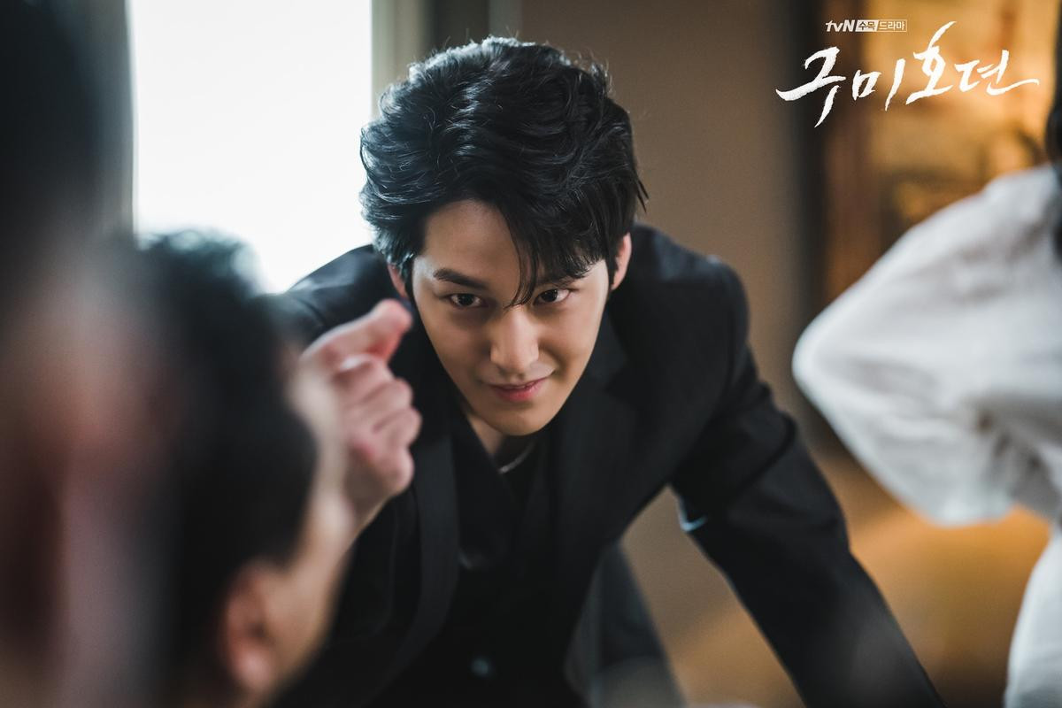 'Bạn trai tôi là hồ ly': Kim Bum biến thành hồ ly nửa người nửa yêu, sẽ 'chặt đẹp' Lee Dong Wook? Ảnh 9