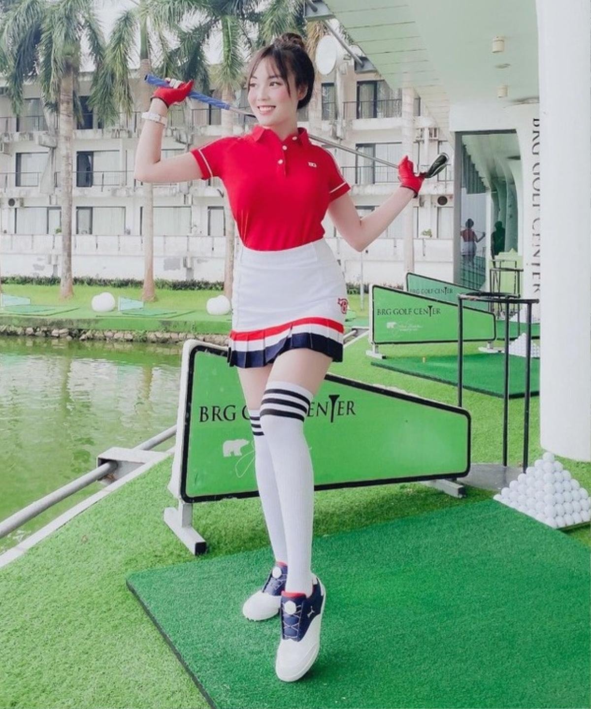 Style chơi golf của dàn mỹ nhân Việt: Hương Giang khoe đôi chân cực phẩm, Huyền My lại kín bưng Ảnh 18