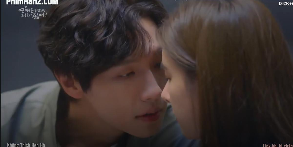 Ji Hyun Woo và Kim So Eun suýt hôn hụt mấy lần trong 