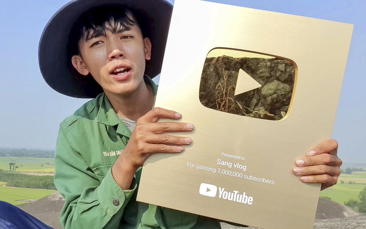 Sang Vlog lọt top 100 kênh lớn nhất Việt Nam sau 1 năm làm YouTube Ảnh 6