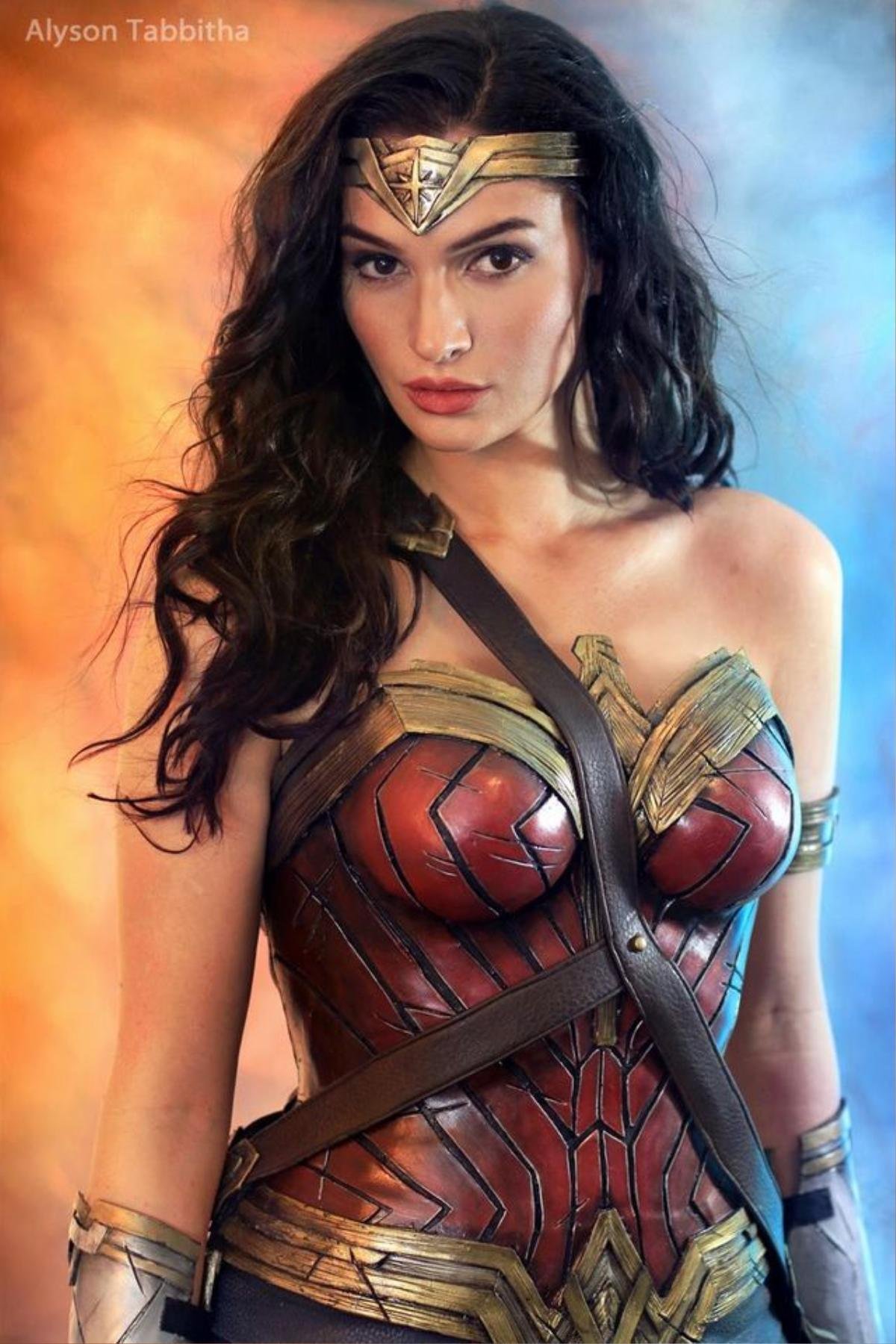 Trầm trồ trước khả năng hóa thân thành chị Đại Wonder Woman của Alyson Tabbitha - Thánh nữ cosplay chính là đây Ảnh 12