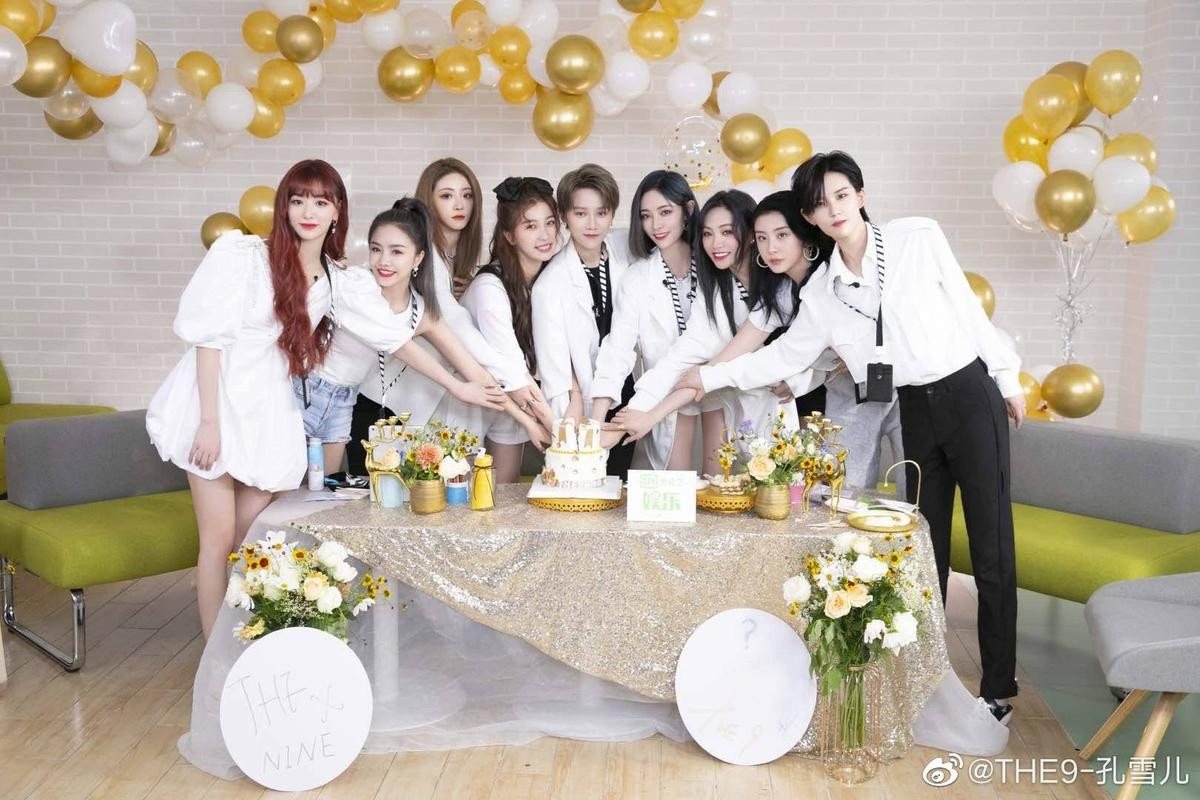 Nghe tin thành viên The9 'bị bắt' tham gia handshake SNH48, fandom ra sức tẩy chay nhưng thần tượng bị mắng đến thậm tệ Ảnh 13