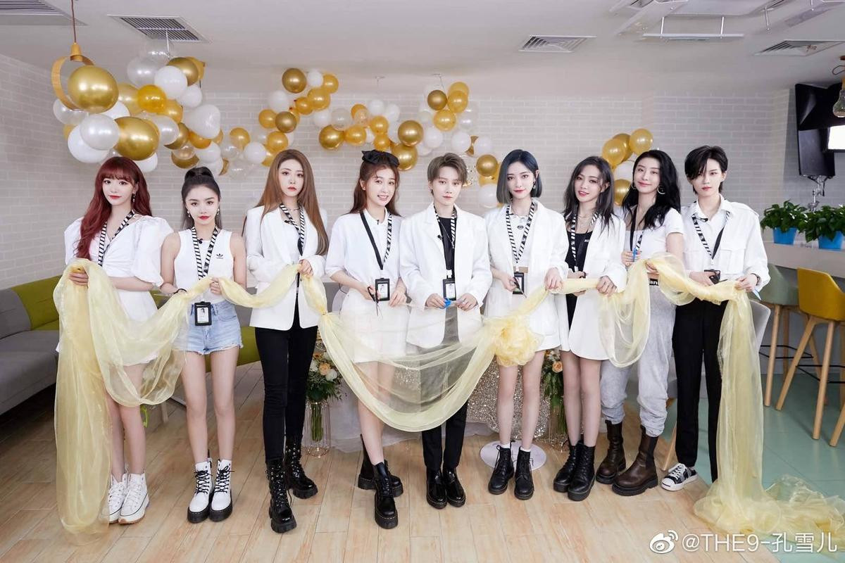 Nghe tin thành viên The9 'bị bắt' tham gia handshake SNH48, fandom ra sức tẩy chay nhưng thần tượng bị mắng đến thậm tệ Ảnh 14