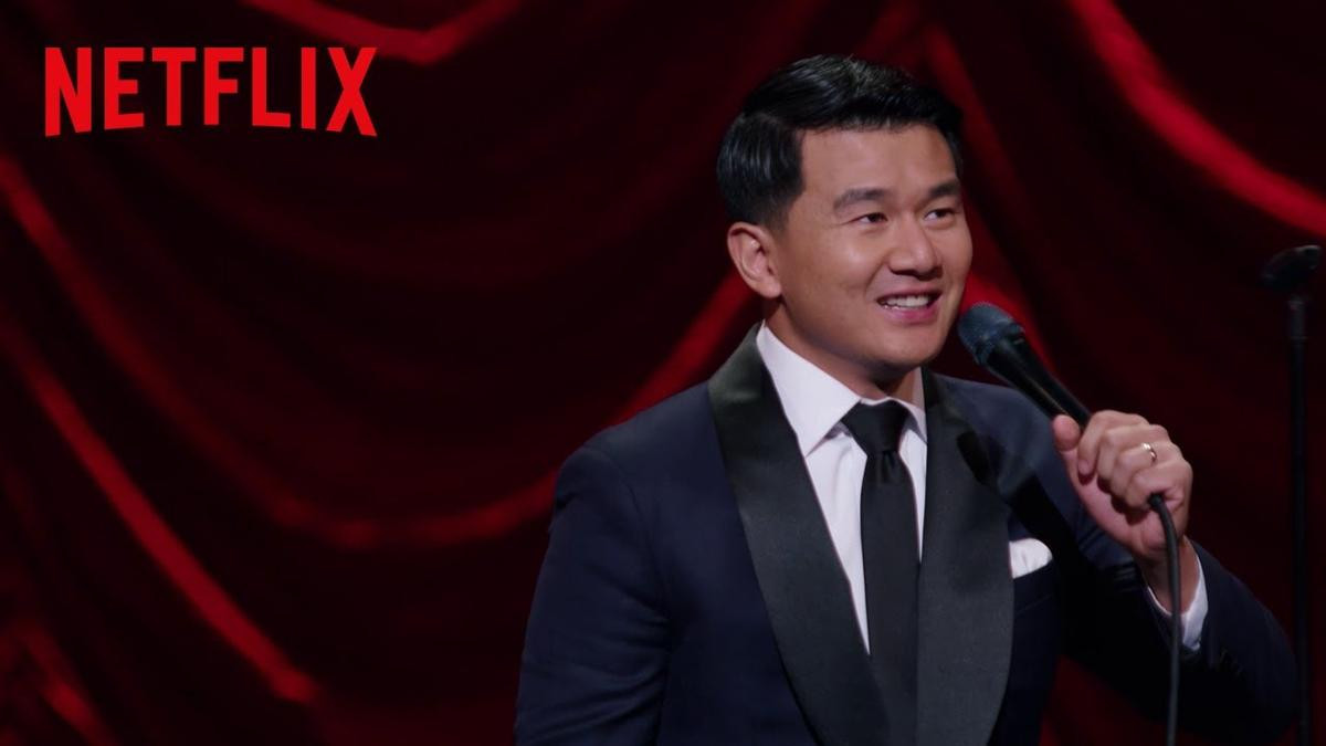 Xem ngay 'Ronny Chieng: Asian Comedian Destroys America' với loạt câu châm biếm 'cực chất' Ảnh 1