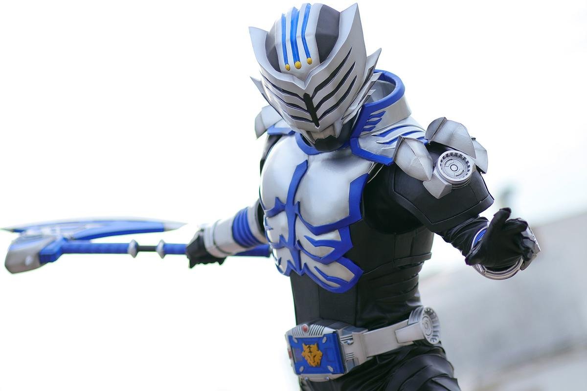 Trầm trồ trước loạt ảnh cosplay Kamen Rider Tiger cực chất Ảnh 16