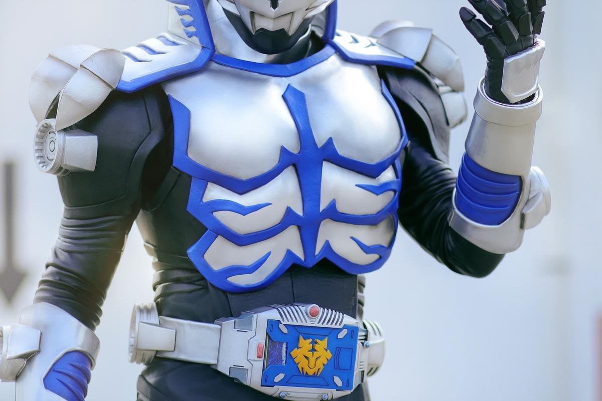 Trầm trồ trước loạt ảnh cosplay Kamen Rider Tiger cực chất Ảnh 2