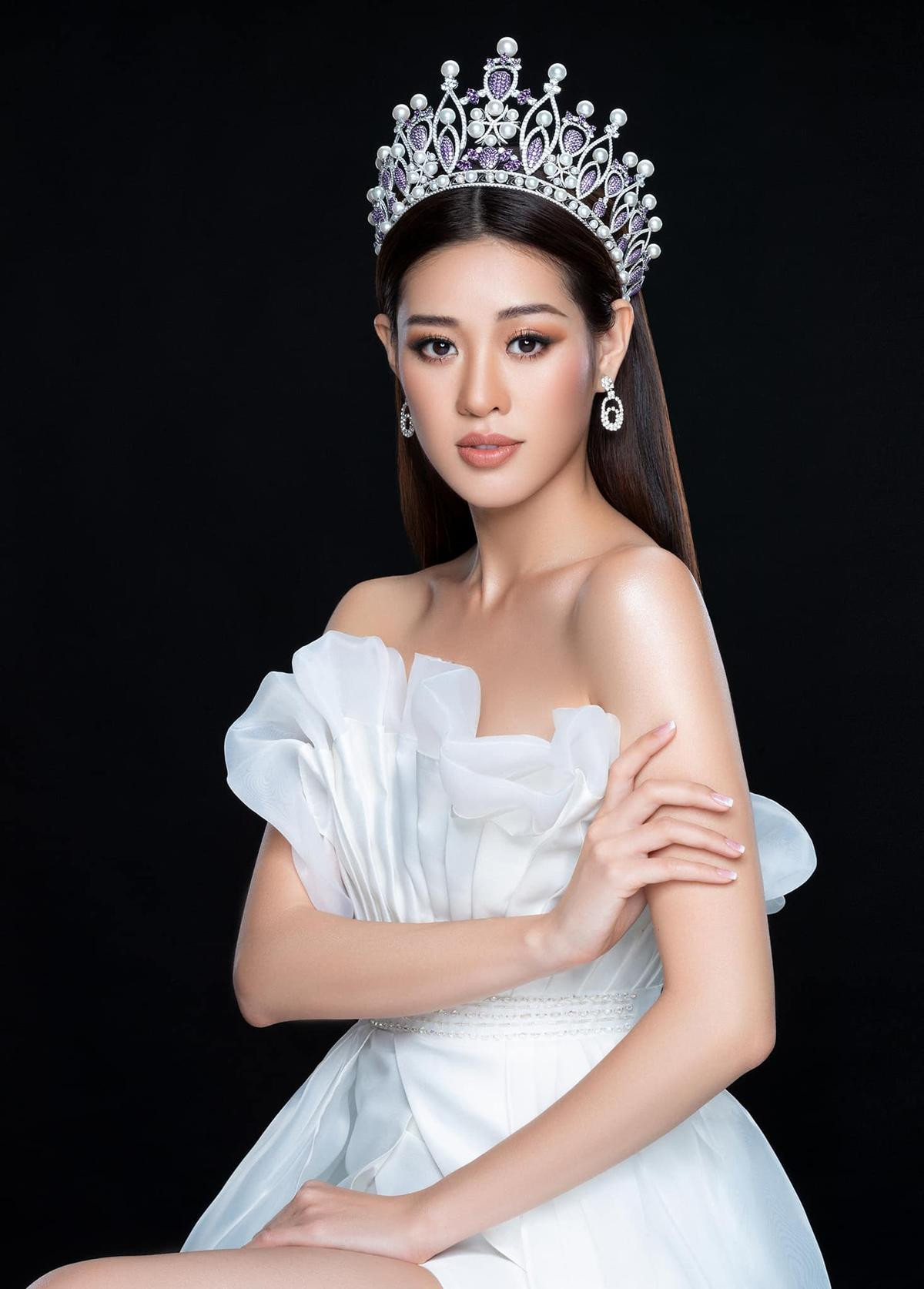 Khánh Vân 'chiếm sóng' bảng dự đoán Miss Universe, ứng viên Hoa hậu Hoàn vũ số 1 trong mắt fan quốc tế Ảnh 2