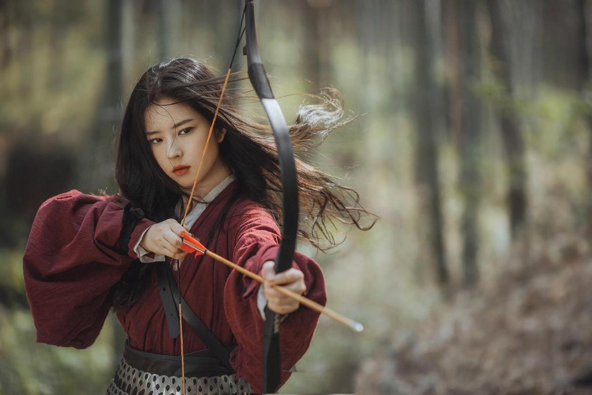 Mulan: Mê mẩn với loạt ảnh về nàng Mộc Lan phiên bản cosplay đẹp hơn cả trên phim Ảnh 5