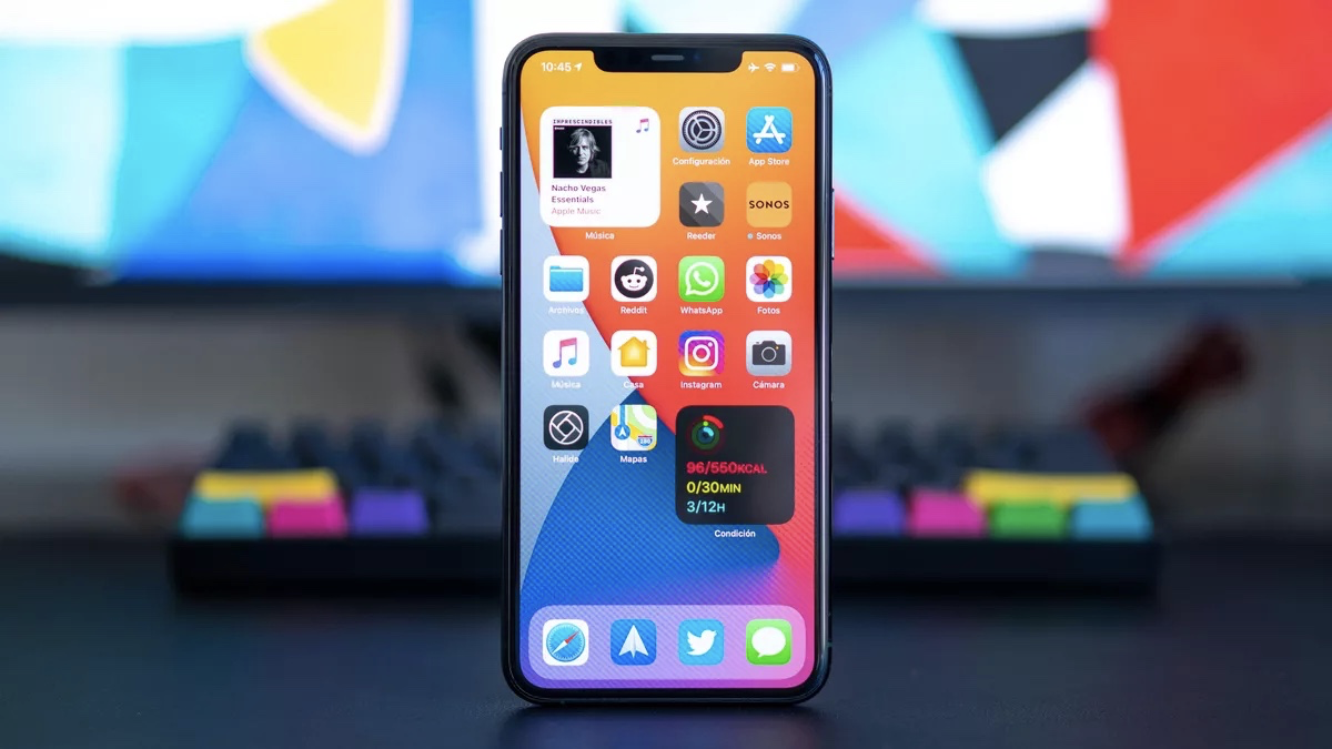 Người dùng Việt Nam tố iOS 14 khiến iPhone gặp lỗi nghiêm trọng, 'trôi' luôn cả logo Apple Ảnh 1