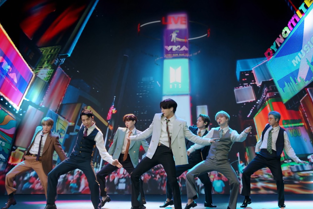 Sau No.1 Billboard Hot 100, Dynamite chính thức trở thành hit nhanh nhất của BTS cán mốc triệu bản tại Mỹ Ảnh 4