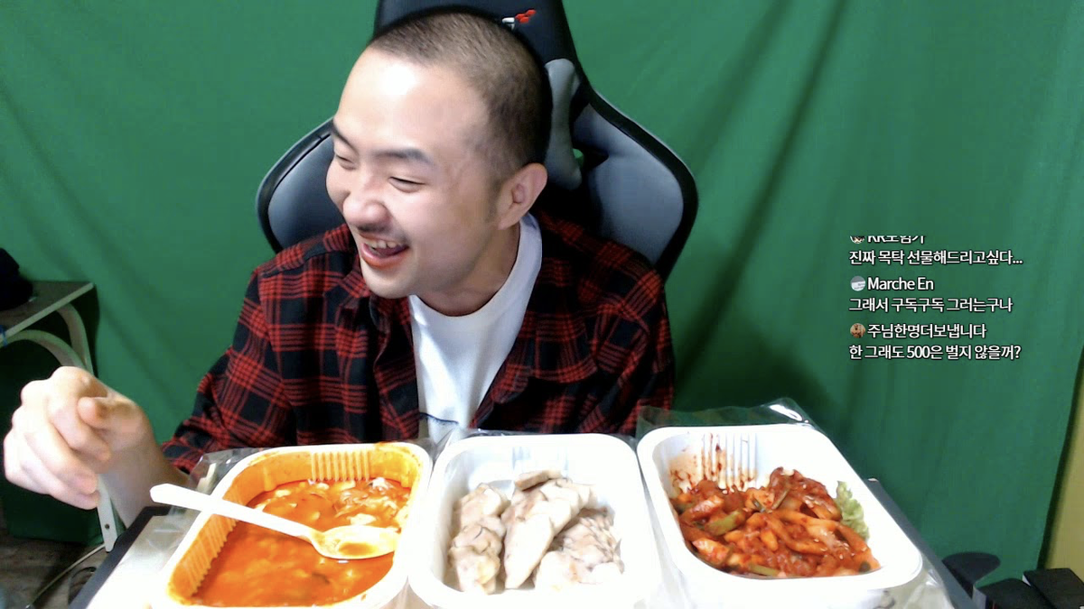 Mukbang YouTuber nổi tiếng Hàn Quốc giảm 'liền tù tì' 70kg, ngoại hình khác lạ đến fan cũng không nhận ra Ảnh 8