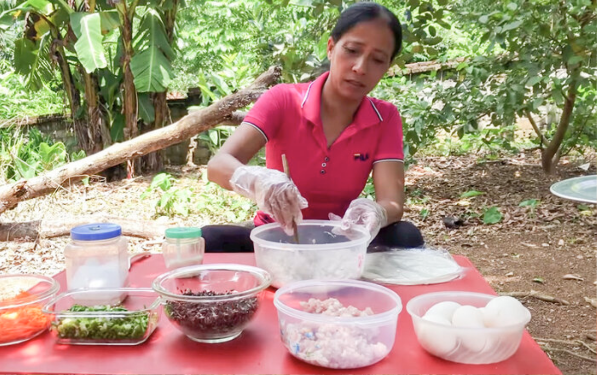 Học theo bà Tân nấu những món 'siêu to khổng lồ', Bà Lý Vlog tuyên bố 'đầu hàng' chỉ sau 1 tháng Ảnh 5