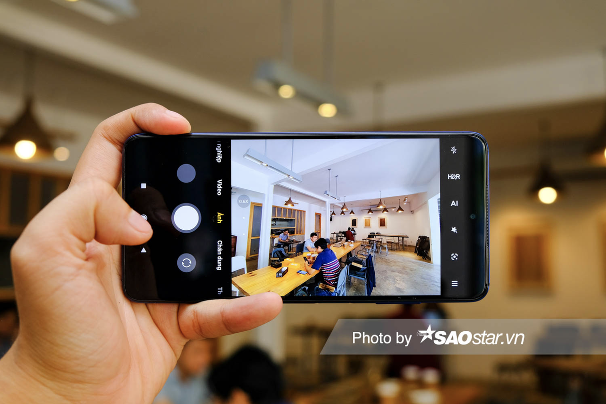 Trên tay POCO X3 NFC: Camera 'độc lạ', thiết kế bóng bẩy Ảnh 5