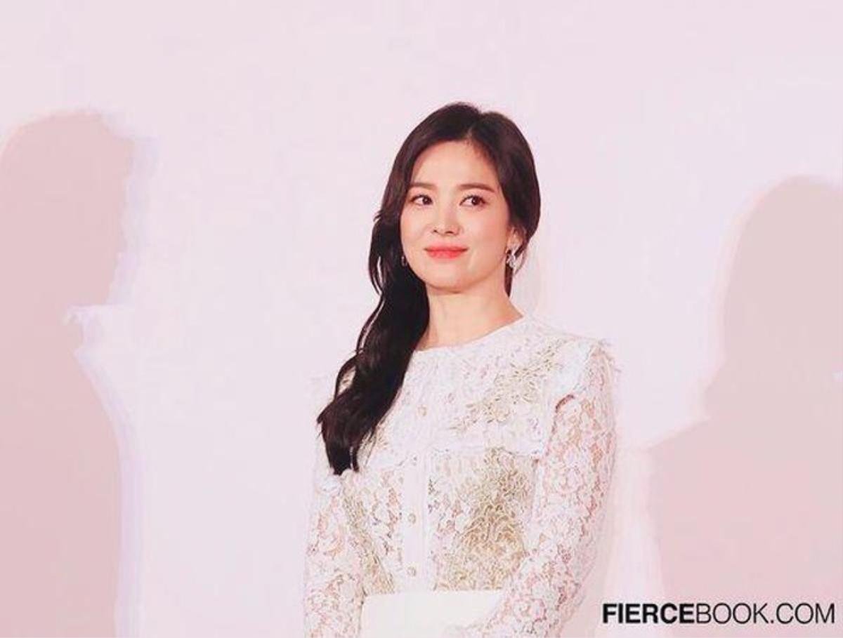 Thương hiệu Song Hye Kyo làm đại sứ tung hộp phấn phủ giá 400 triệu đồng: Chỉ có 3 bản giới hạn, Knet kinh ngạc! Ảnh 2