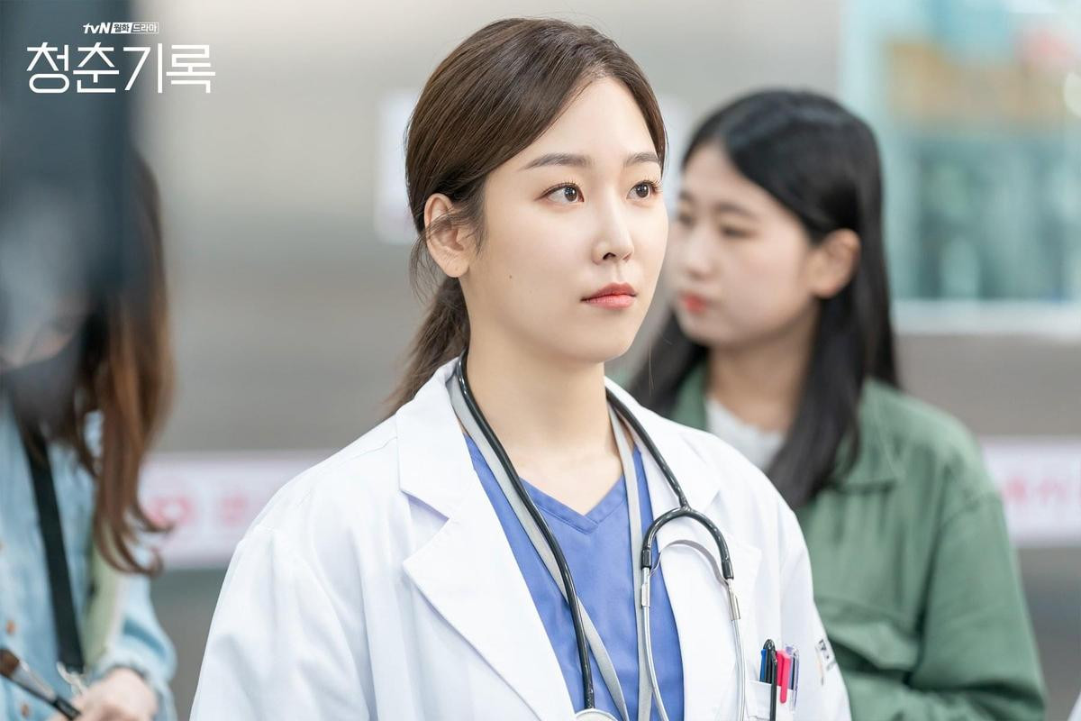 Rating 28/09: Phim của Park Bo Gum tăng mạnh nhờ Seo Hyun Jin, 'Zombie' Choi Jin Hyuk thấp 'thảm hại' Ảnh 5