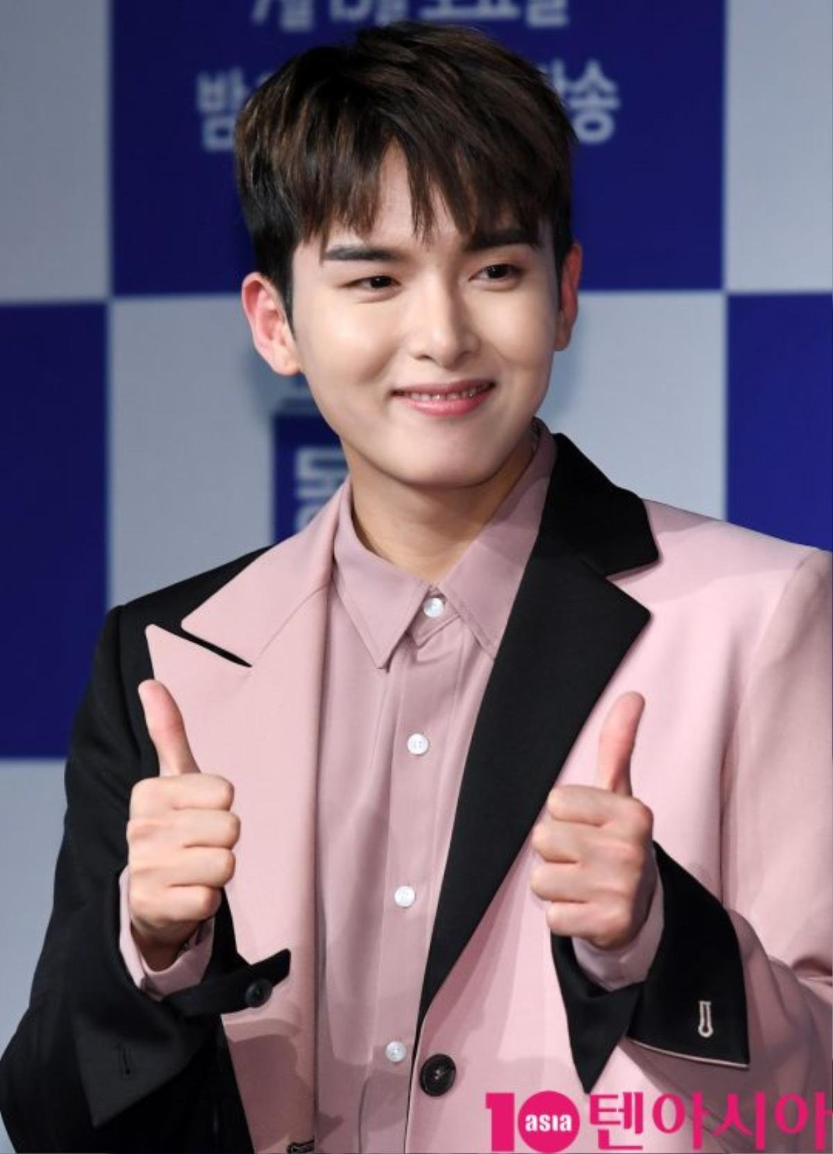 Ryeowook lên tiếng bảo vệ bạn gái idol kém 8 tuổi, xin lỗi fan và Super Junior sau tin hẹn hò Ảnh 9