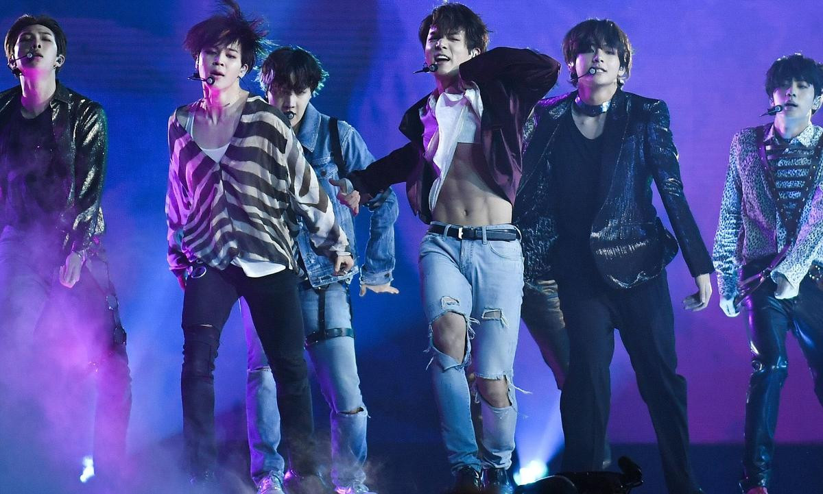 BTS trở lại biểu diễn tại Billboard Music Awards 2020 với vị thế hoàn toàn khác, liệu sẽ 'ôm trọn' 2 giải thưởng? Ảnh 1