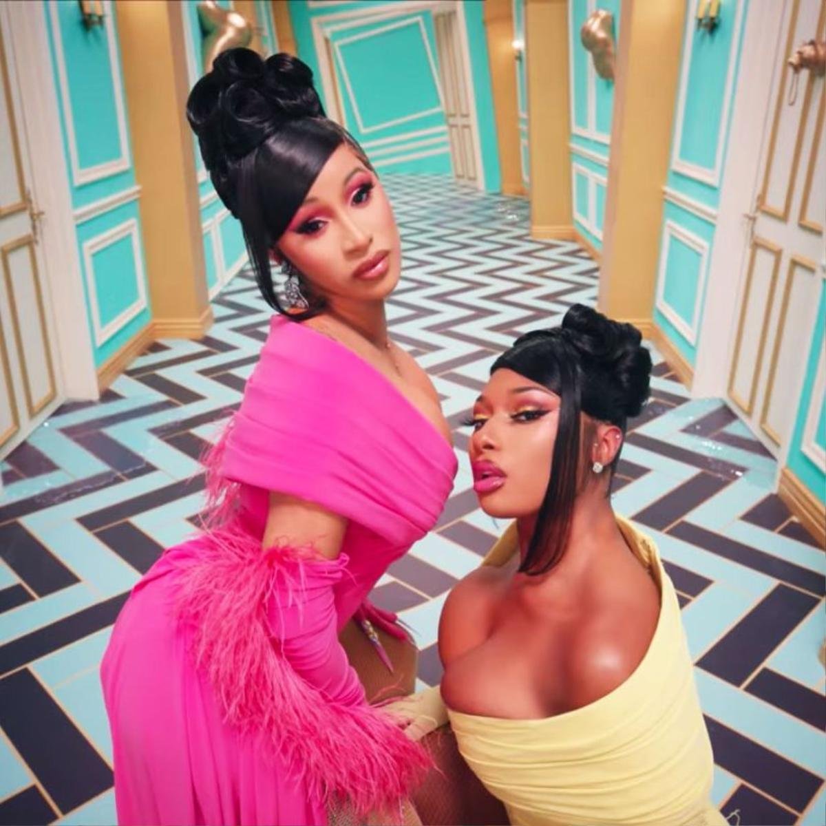 Cardi B bất ngờ chia sẻ đoạn clip học sinh trung học Việt Nam nhảy WAP, bày tỏ thái độ lo lắng vì phần ca từ đặc sệt 18+ Ảnh 3