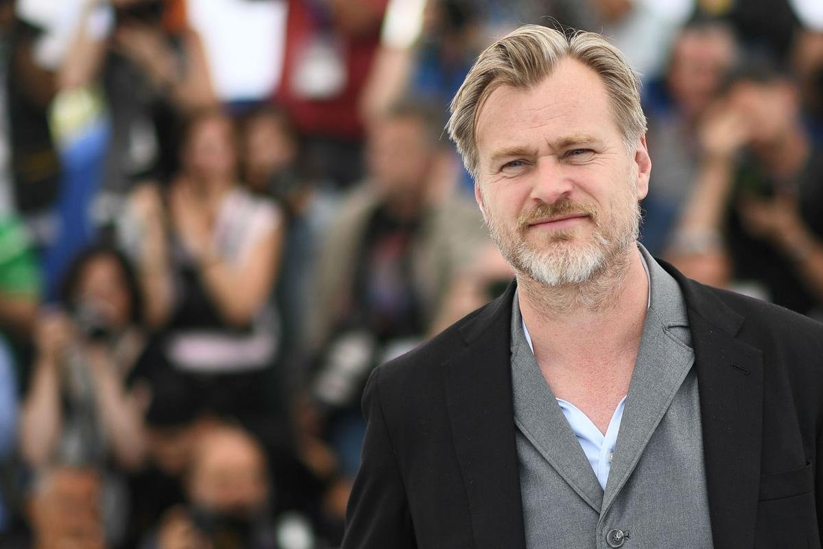 Bộ đôi đạo diễn Christopher Nolan và James Cameron lo sợ về tương lai của rạp chiếu phim Mỹ Ảnh 2