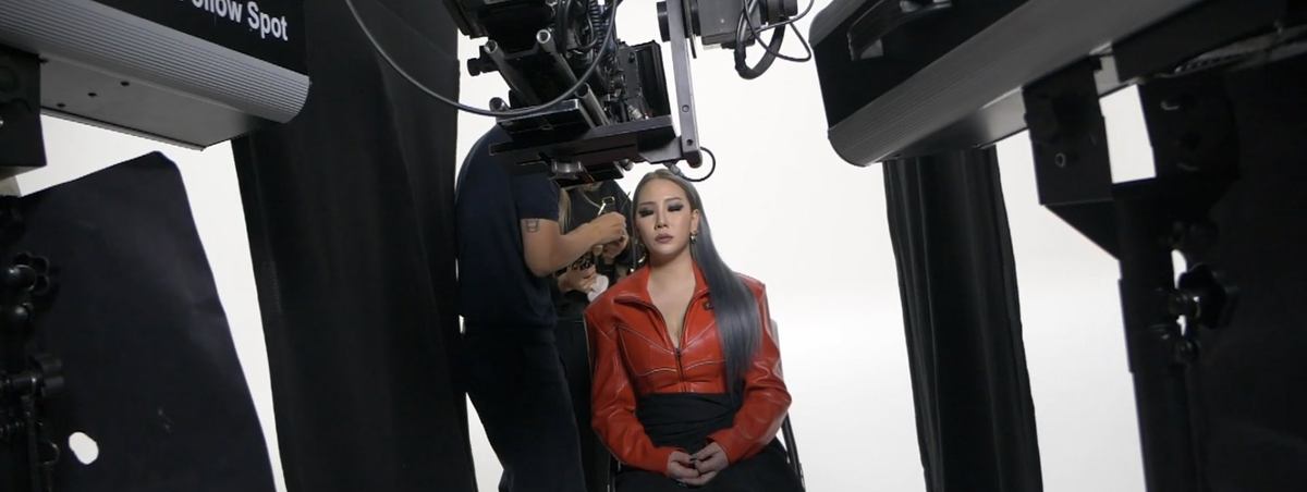 CL phát hành clip hậu trường MV Post Up: 'Thay máu' toàn bộ ê-kíp, 'mách lẻo' biên đạo múa và rối rít xin lỗi fan vì lí do đặc biệt Ảnh 2