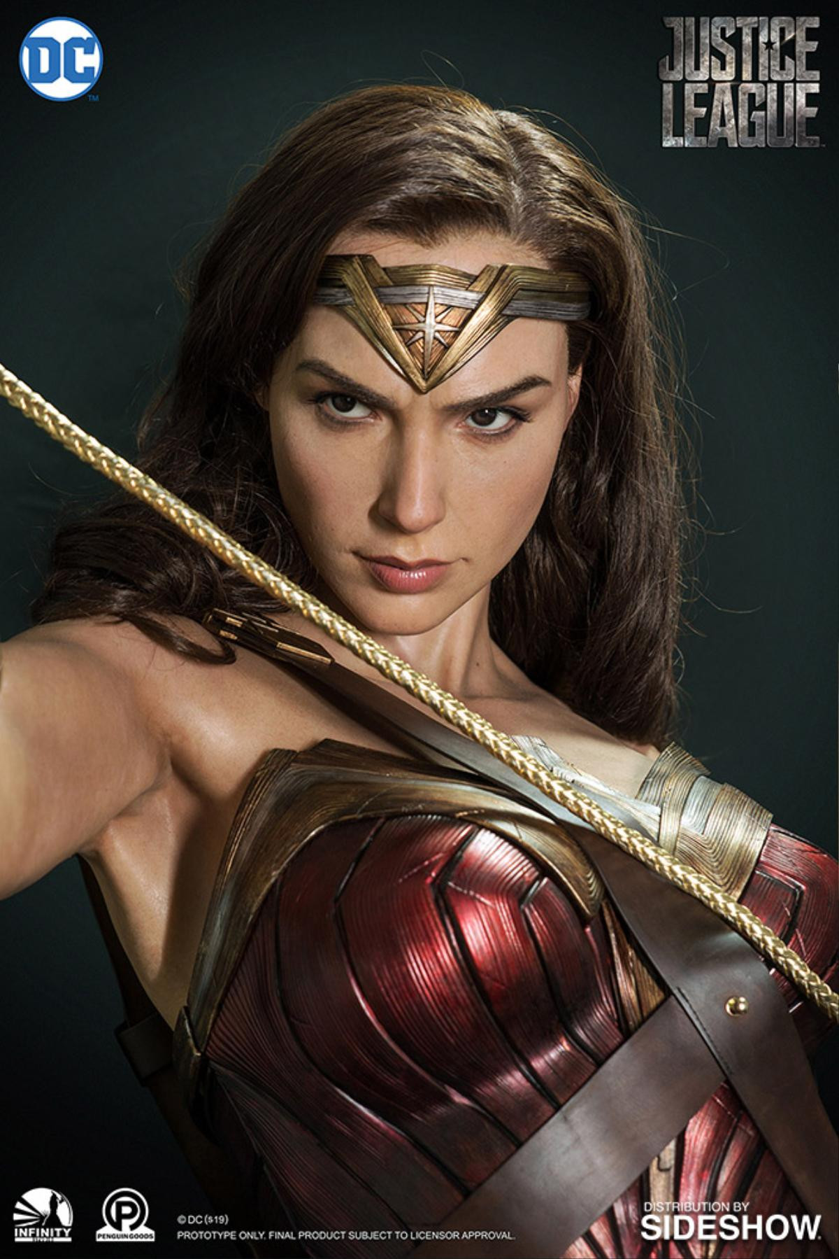 Phát choáng trước bức tượng giống Gal Gadot Wonder Woman đến mức không tưởng Ảnh 11