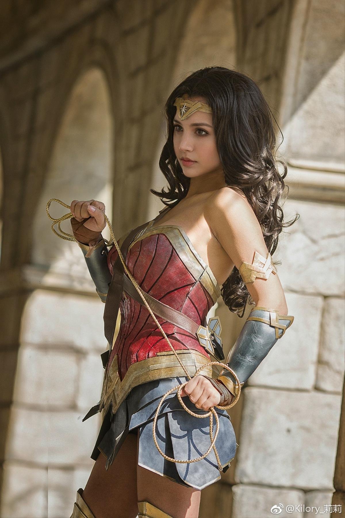 Cùng ngắm loạt ảnh cosplay xinh đẹp mà đầy khí chất về Wonder Woman Ảnh 6