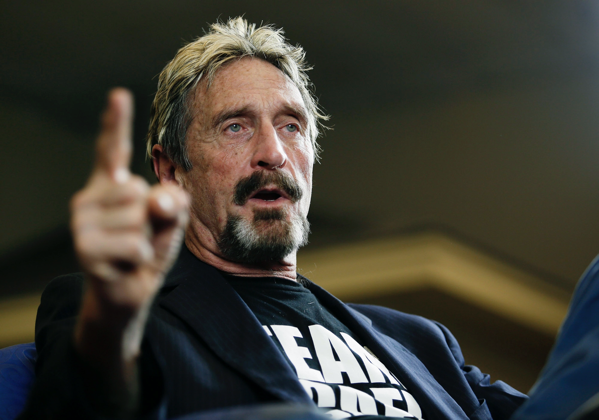 'Cha đẻ' phần mềm diệt virus nổi tiếng John McAfee bị bắt Ảnh 2