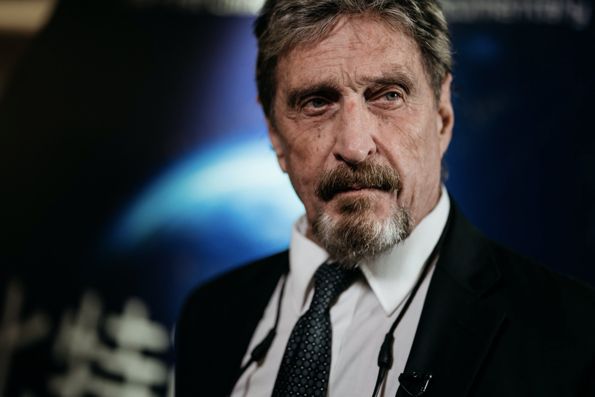 'Cha đẻ' phần mềm diệt virus nổi tiếng John McAfee bị bắt Ảnh 1