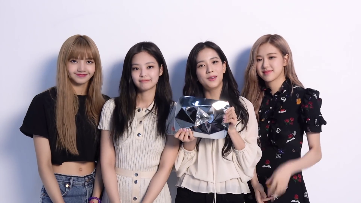 Cán mốc 50 triệu người theo dõi, đây là món quà đặc biệt YouTube sẽ dành tặng BlackPink Ảnh 2