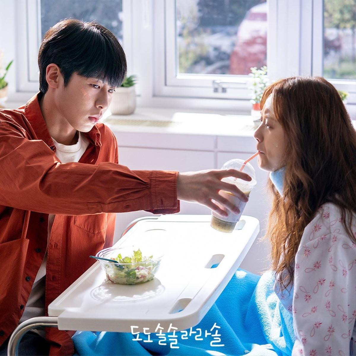 Phim của Lee Dong Wook cùng phim của Seohyun rating đều giảm ở tập 2 Ảnh 2