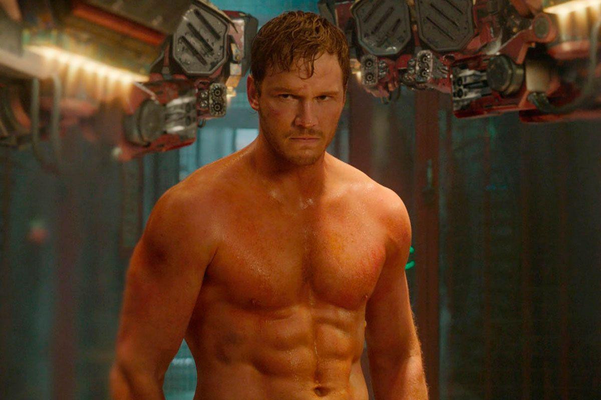 Hội mỹ nam 'lột xác' sau khi gia nhập MCU: Người người nhà nhà theo đuổi body 6 múi, riêng 'anh Thỏ' Chris Hemsworth lại thích chơi trội Ảnh 2