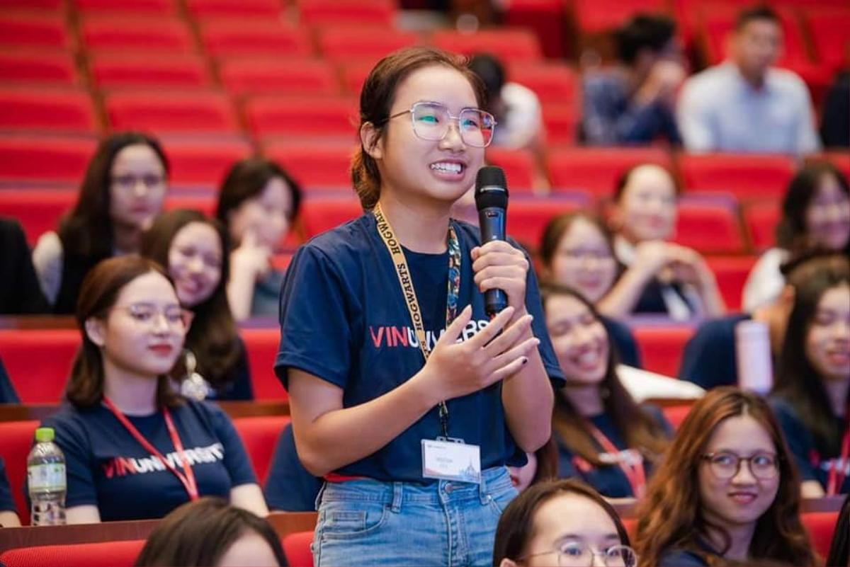 Đã mắt chiêm ngưỡng ngày đầu tiên đi học của sinh viên VinUni, trường đại học có học phí 'khủng' nhất Việt Nam Ảnh 13